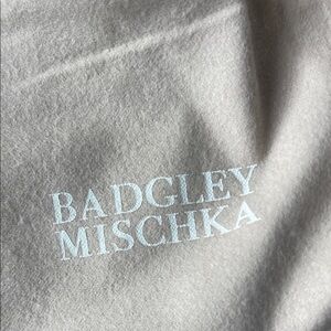 2 Badgley Mischka dust bags soft beige $12